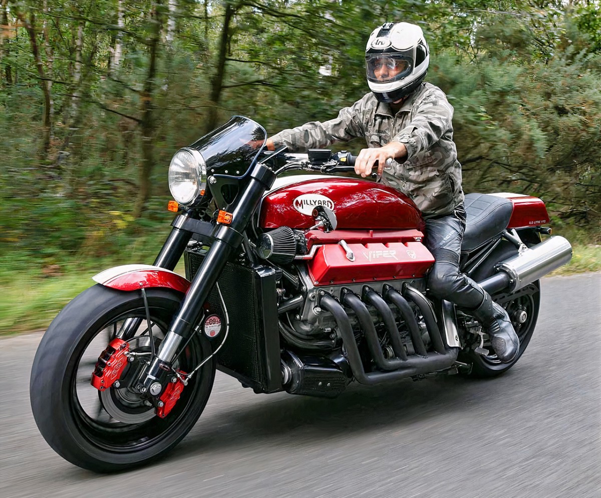 8000cc Viper V10 دراجة نارية مخصصة – BikeBound