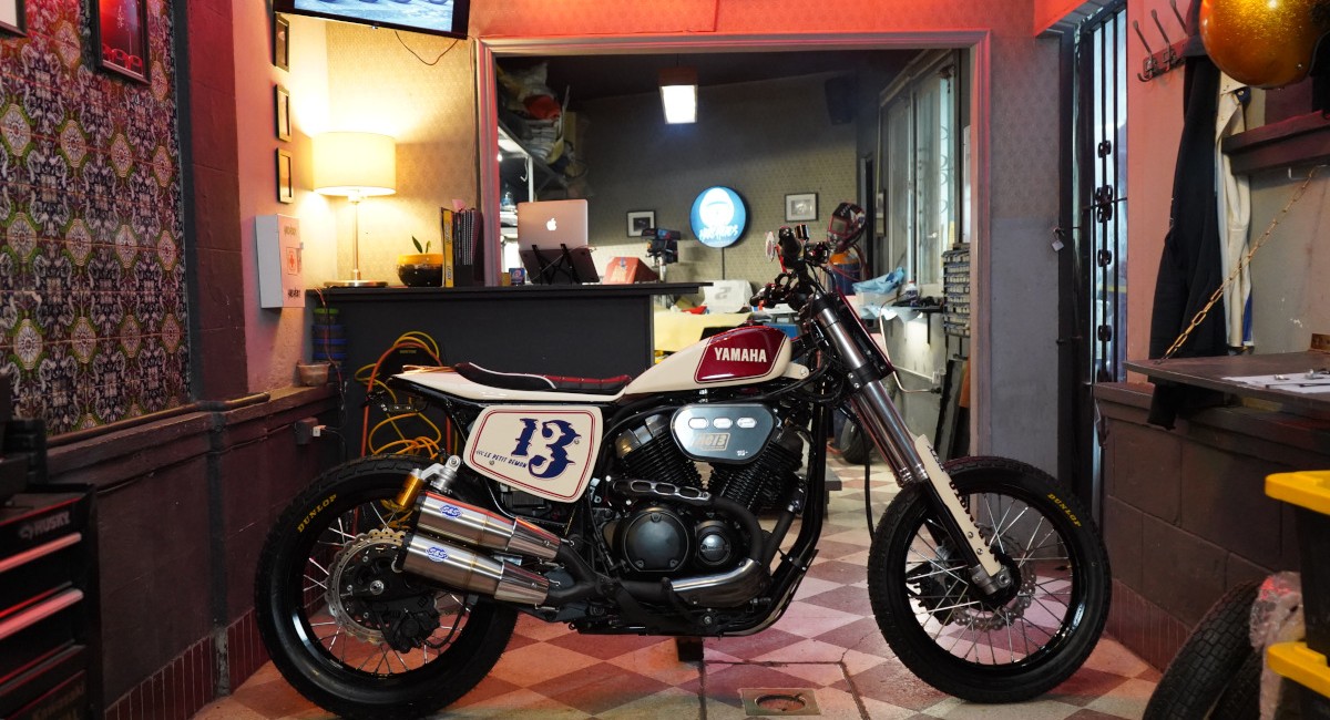 Yamaha SCR950 Street Tracker