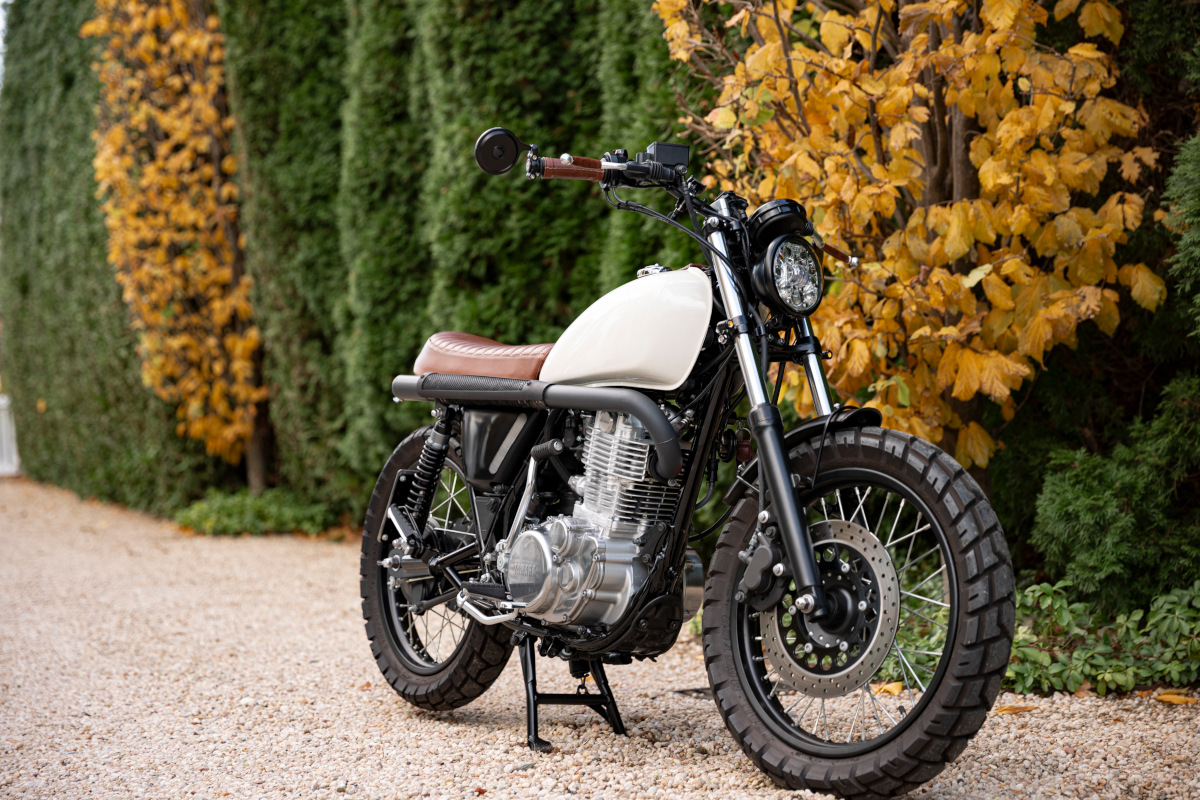 Yamaha SR400 Type 7C Is a Marriage Between Rad Minimalism