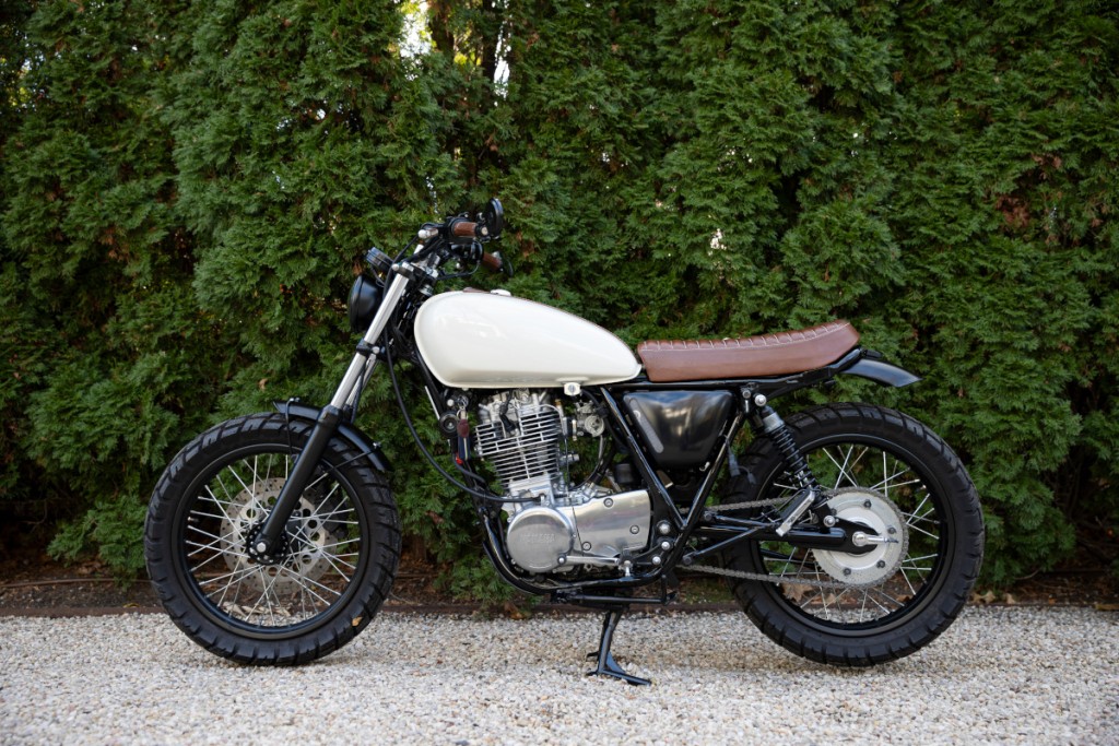 Yamaha SR400 Scrambler
