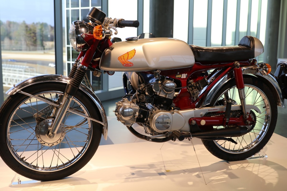 هوندا SS50 V-Twin