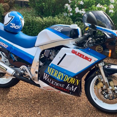 Suzuki GSX-R1100 Restomod