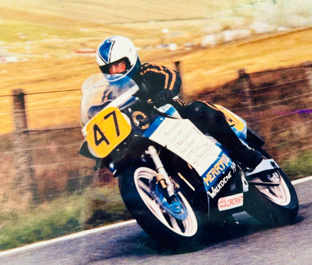 스즈키 GSX-R1100 RESTOMOD