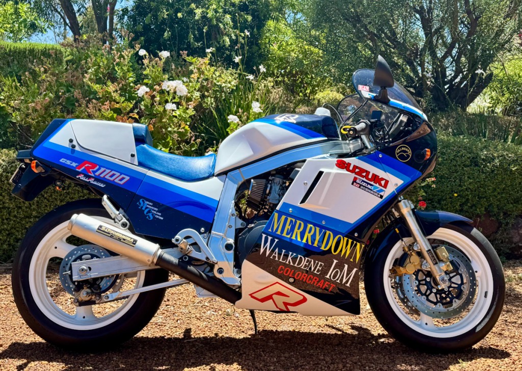 스즈키 GSX-R1100 RESTOMOD