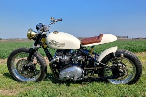 Triumph T140 Bonneville Bobber