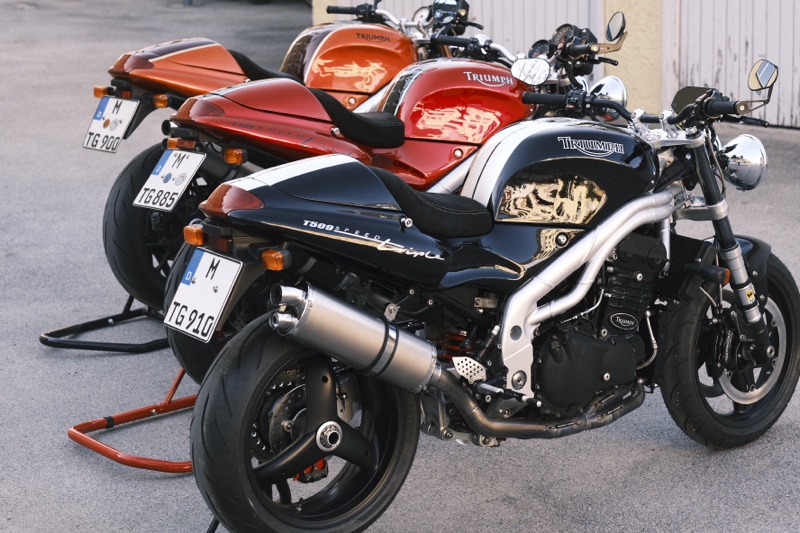 Triumph T509 Speed ​​Triple Restomod