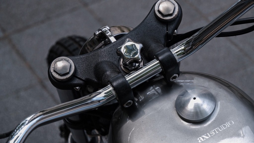 Kawasaki Estrella 250 Street Tracker