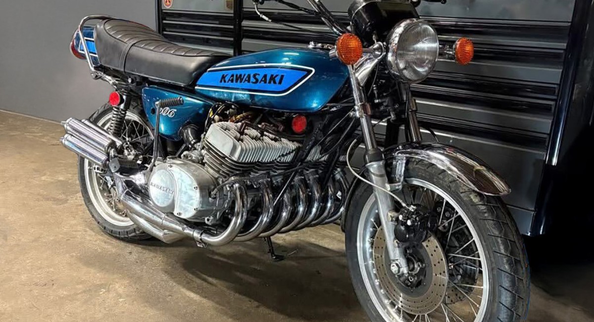 7-cylinder Kawasaki two-stroke motorcycle