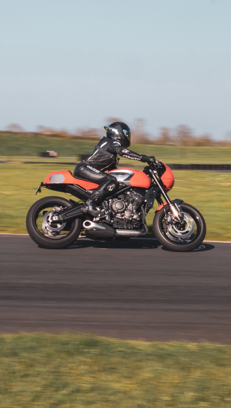 Triumph Trident 660 Cafe Racer