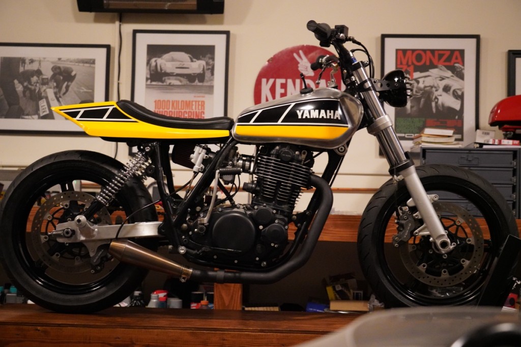 Yamaha XT500 거리 추적기