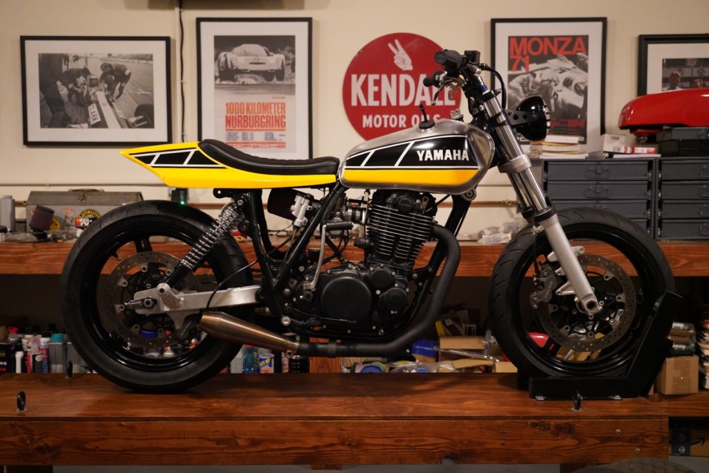 Yamaha XT500 거리 추적기