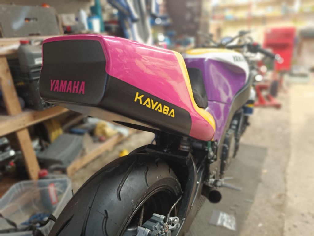 Yamaha FZR750 RISTOMOD