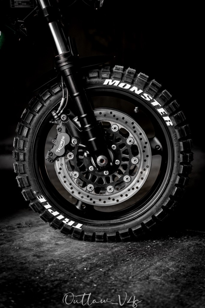 Speed Triple Custom