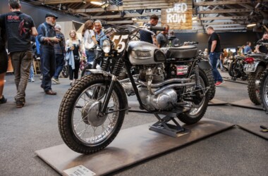 Triumph Speed Twin Desert Sled