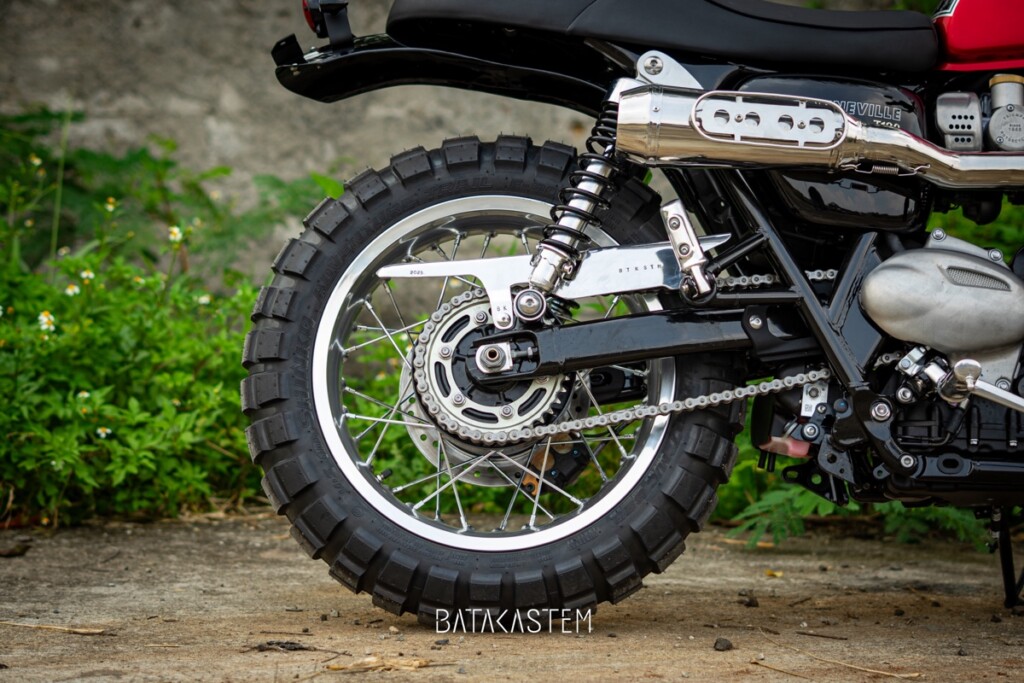 Triumph T120 Bonneville Scrambler