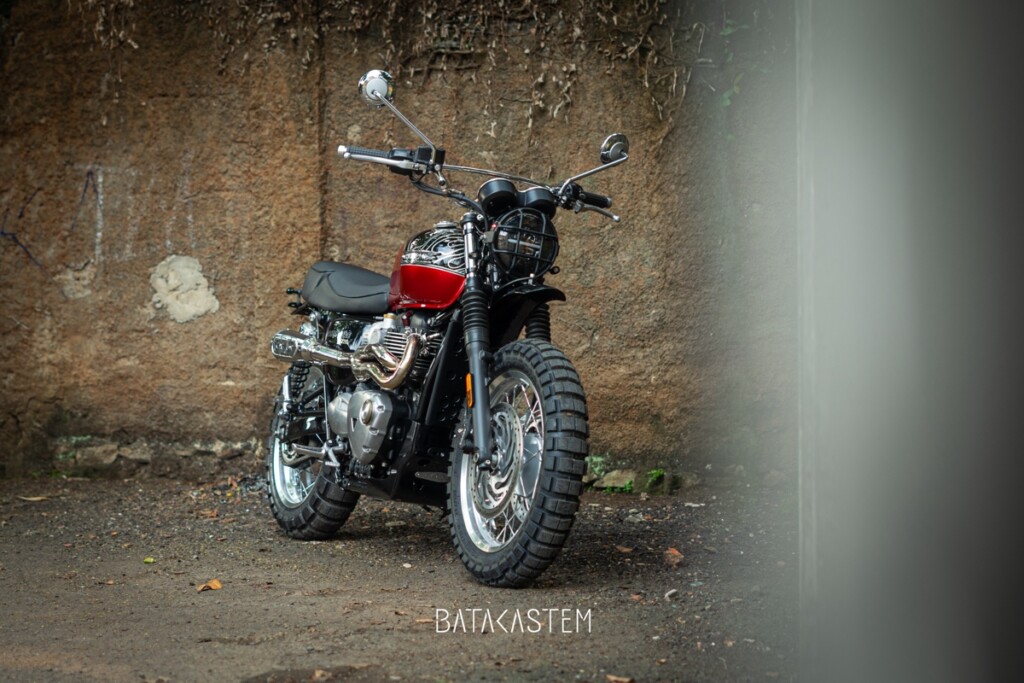 Triumph T120 Bonneville Scrambler