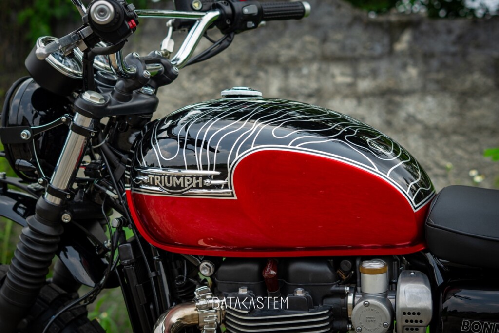 Triumph T120 Bonneville Scrambler