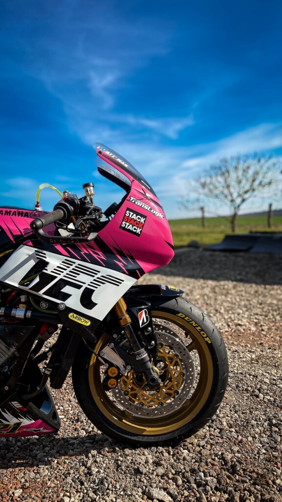 Yamaha FZ1000R Restomod