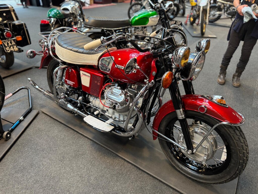 Moto Guzzi 850GT California Custom
