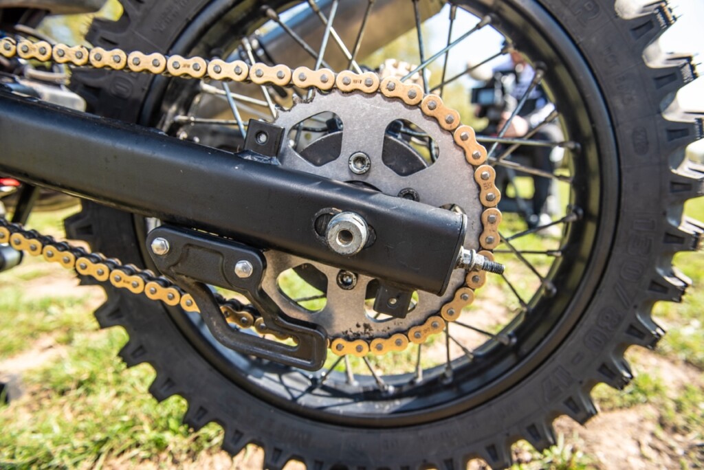 Royal Enfield Himalayan 411 Dirt Bike