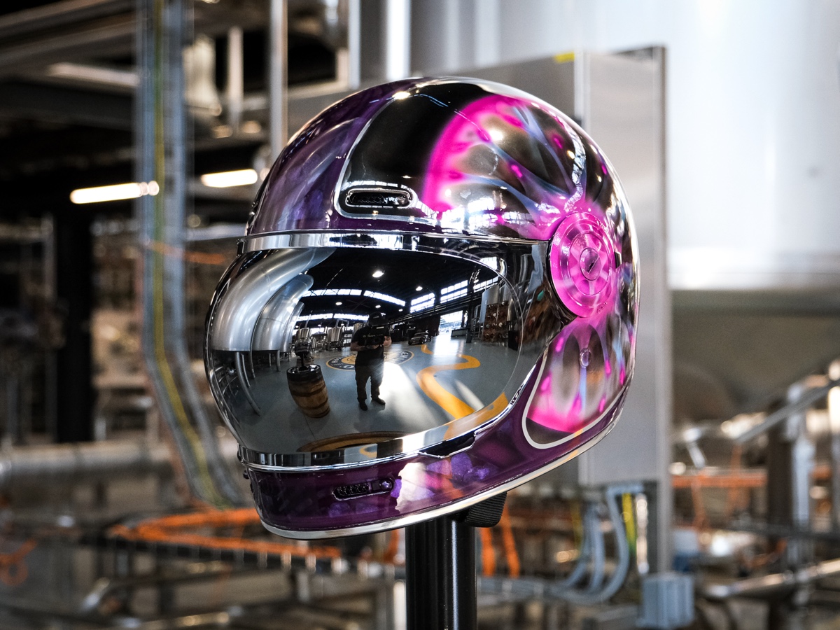 Glory Daze: Trippy Ten Helmet Art Show – BikeBound