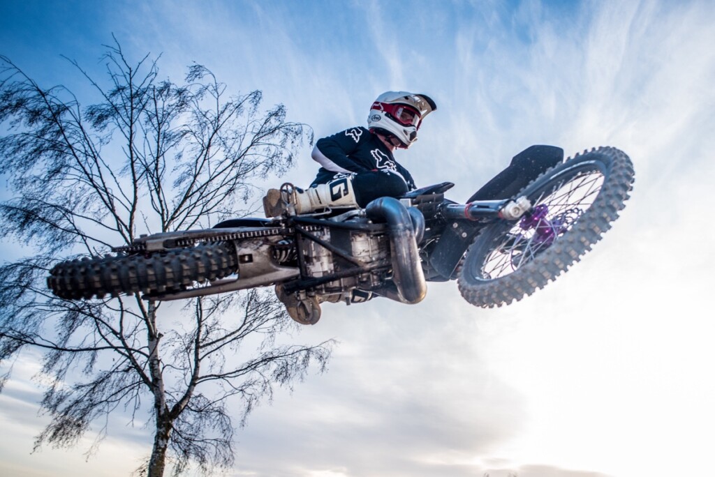 700cc 2T 먼지 자전거