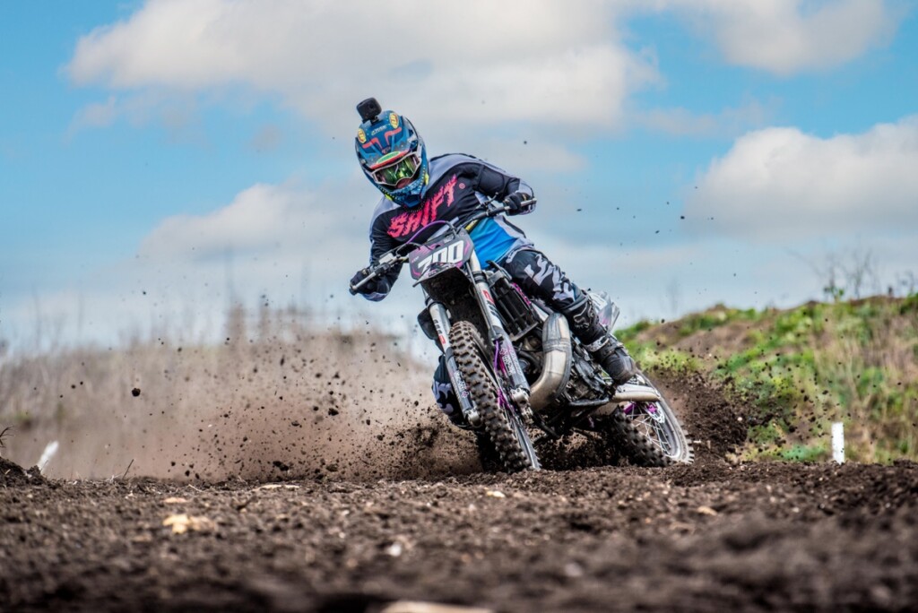 700cc 2T 먼지 자전거