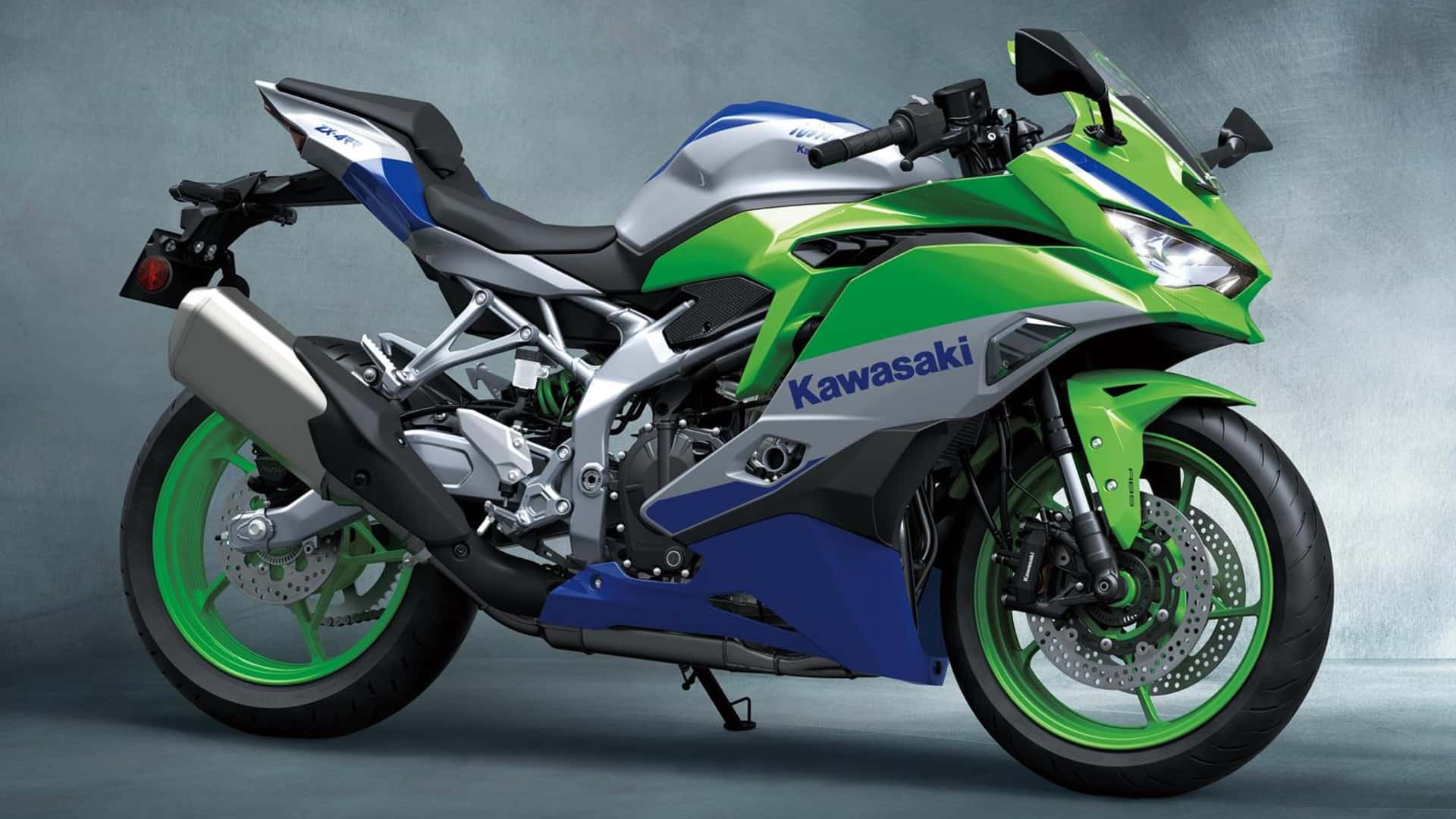 Review & Specs: Kawasaki Ninja ZX-4R – BikeBound
