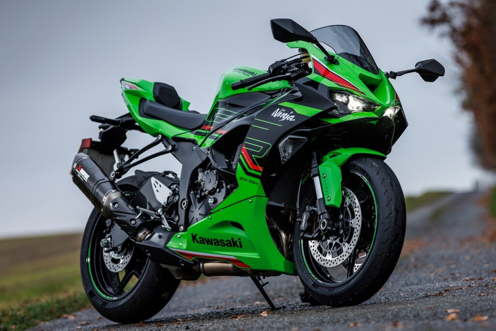 ZX-6R Review and Specs