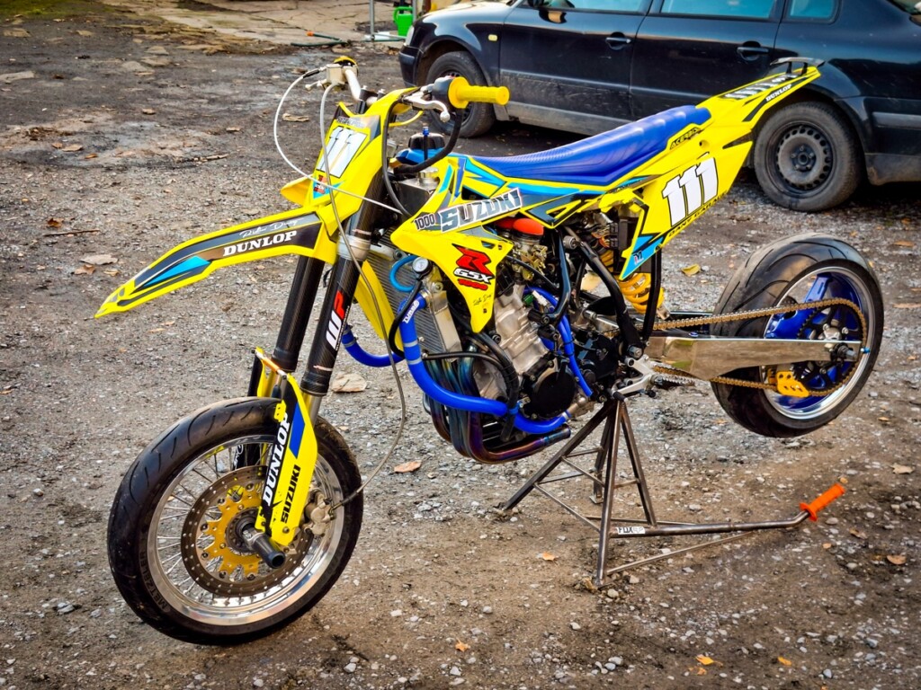 Suzuki RM-Z1000