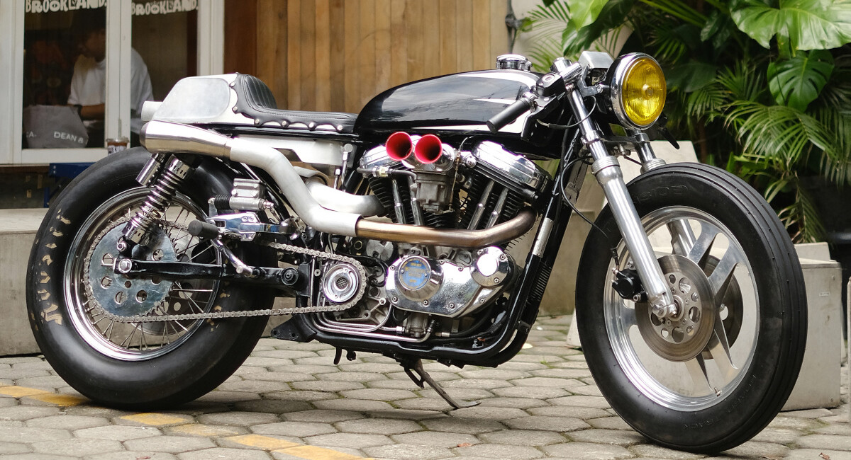 XL1200 Cafe Racer
