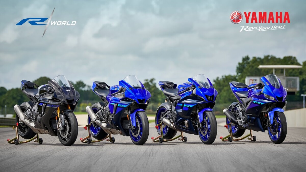 Review & Specs: Yamaha R3 (YZF-R3) – BikeBound