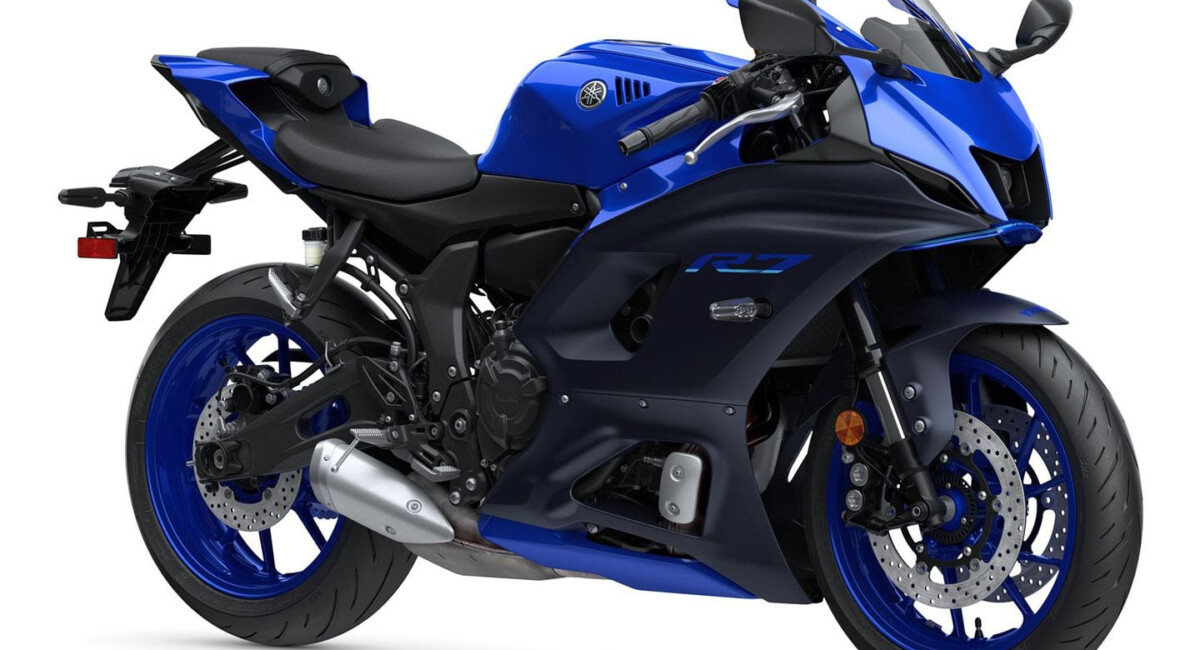 Yamaha R7 Review