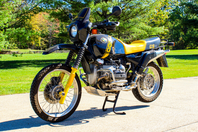 Vintage Review & Specs: BMW R100GS – BikeBound