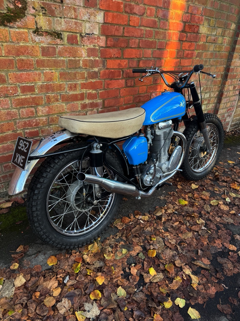 AJS 18CS Scrambler