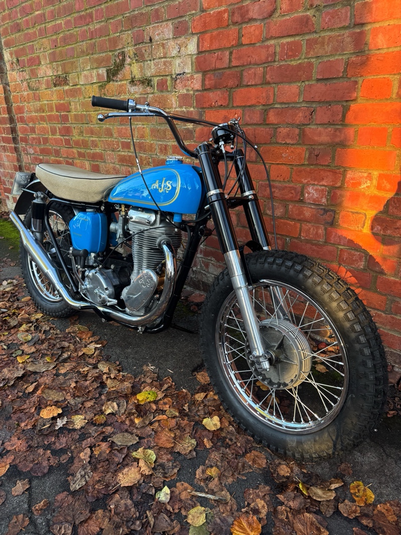 AJS 18CS Scrambler