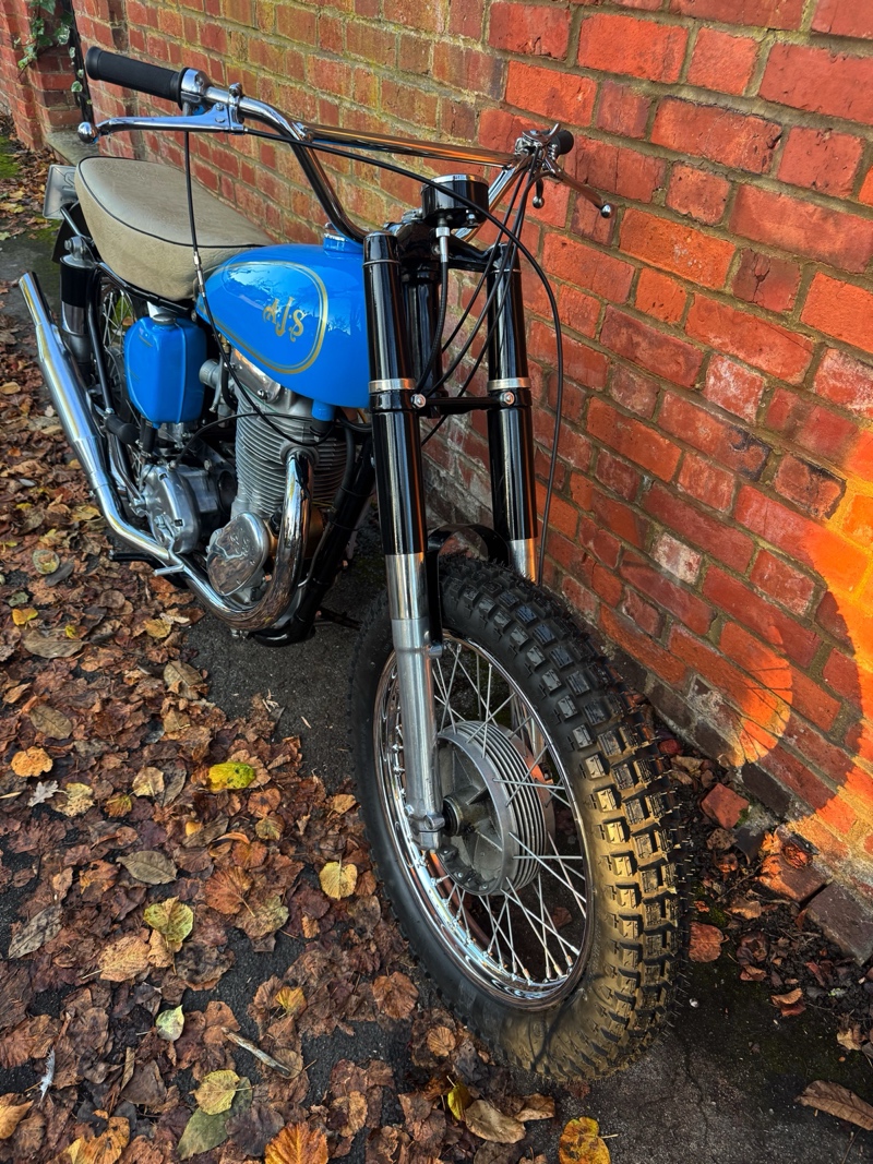 AJS 18CS Scrambler