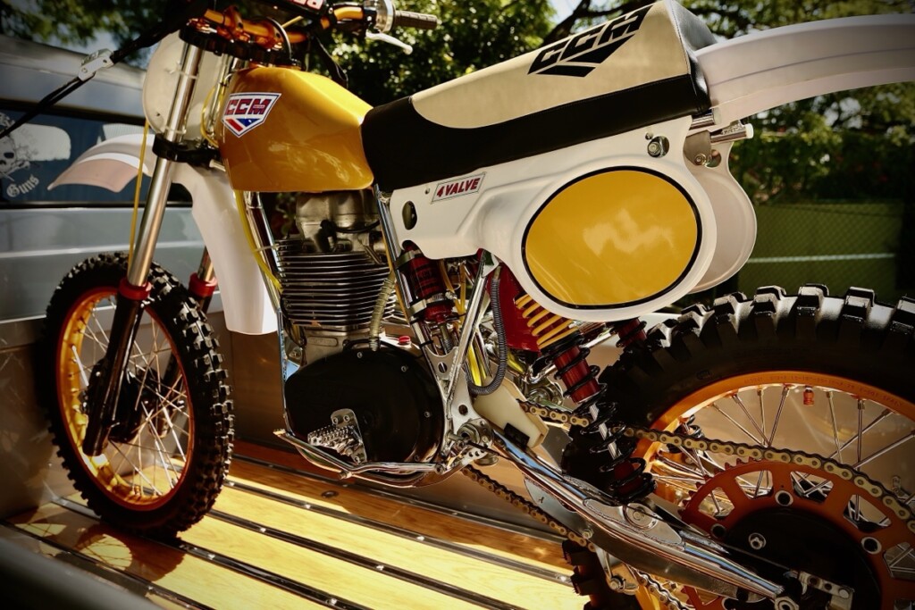 CCM 500 4 Valve Works Replica