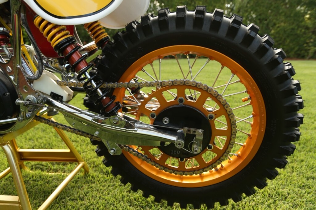 CCM 500 4 Valve Works Replica
