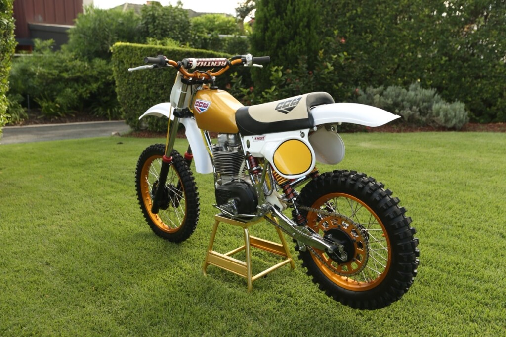 CCM 500 4 Valve Works Replica