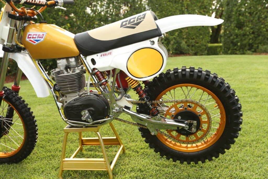 CCM 500 4 Valve Works Replica
