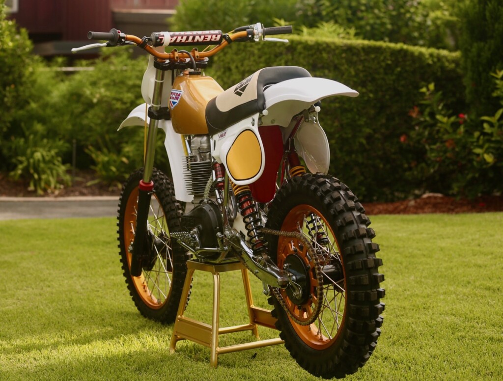 CCM 500 4 Valve Works Replica