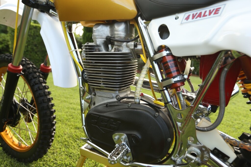 CCM 500 4 Valve Works Replica