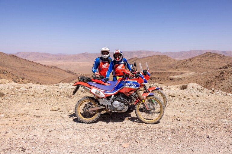 Subsonics Rally Bike Xuxu’s Team Sandraiders: Honda NX650 Dominator Rally Bikes – BikeBound
