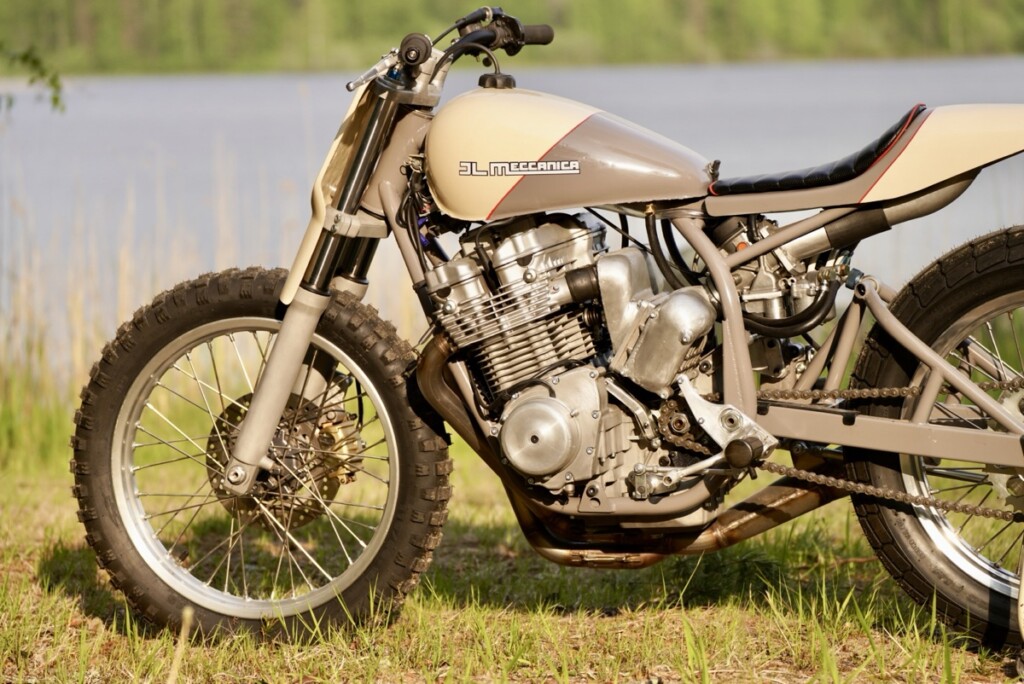 Supercharged GSX1100 Flat Tracker