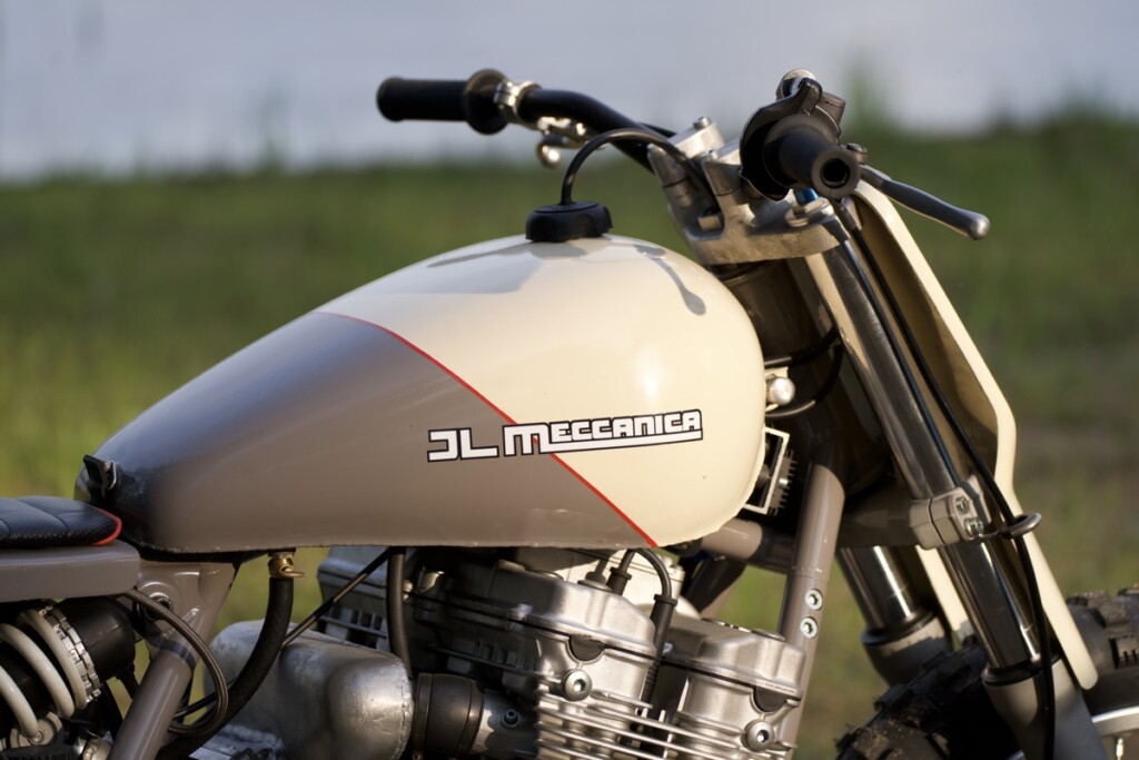 Supercharged GSX1100 Flat Tracker