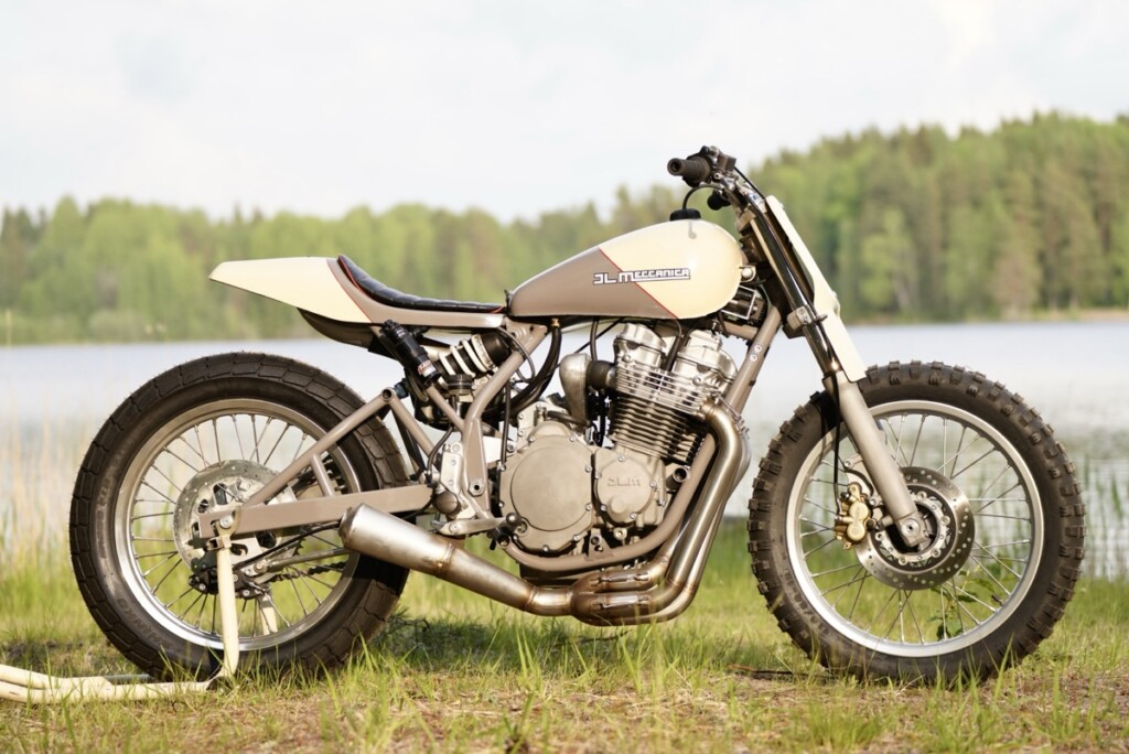 Supercharged GSX1100 Flat Tracker