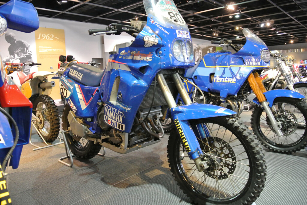 Yamaha YZE750T