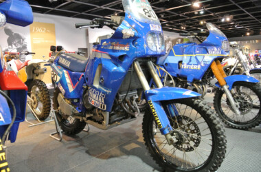 Yamaha YZE750T