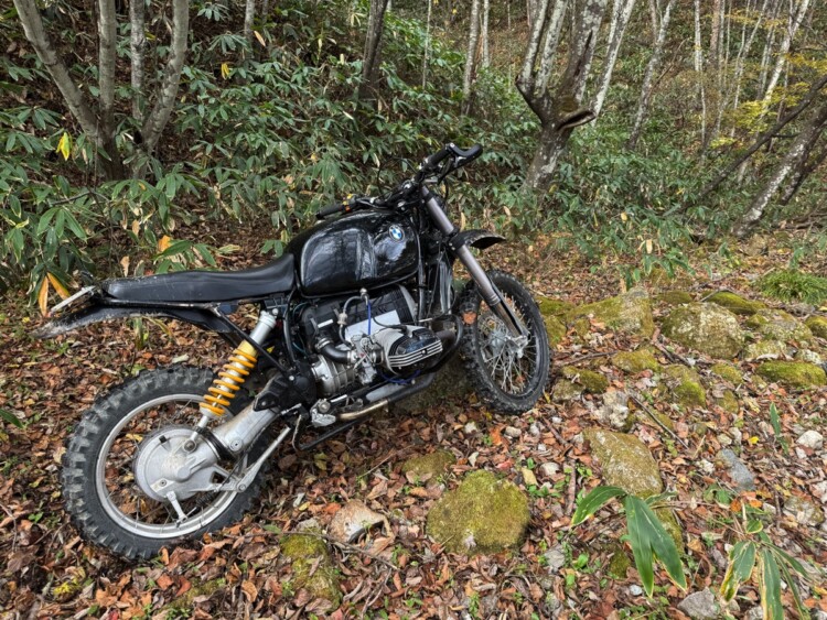 Lightweight Boxer: BMW “R100R改” Scrambler – BikeBound